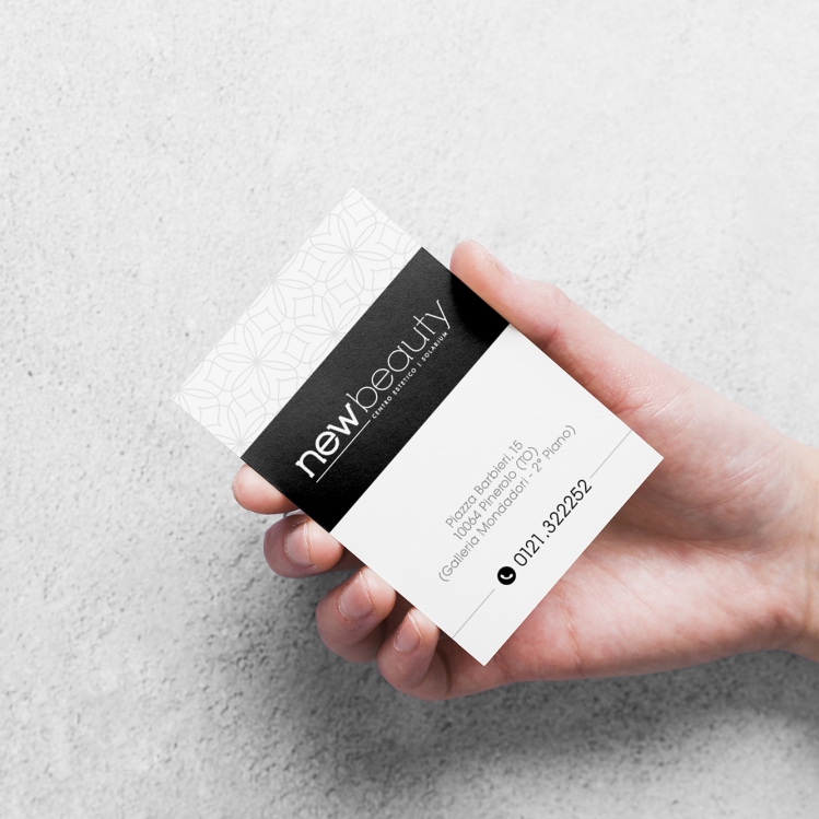 New Beauty<br><strong>Biglietti da visita</strong>